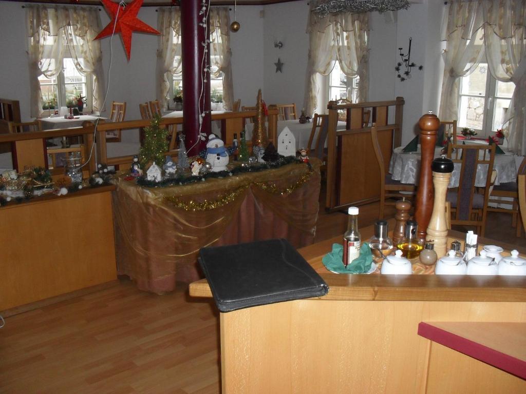 Hotel Am Seetor Angermunde Extérieur photo
